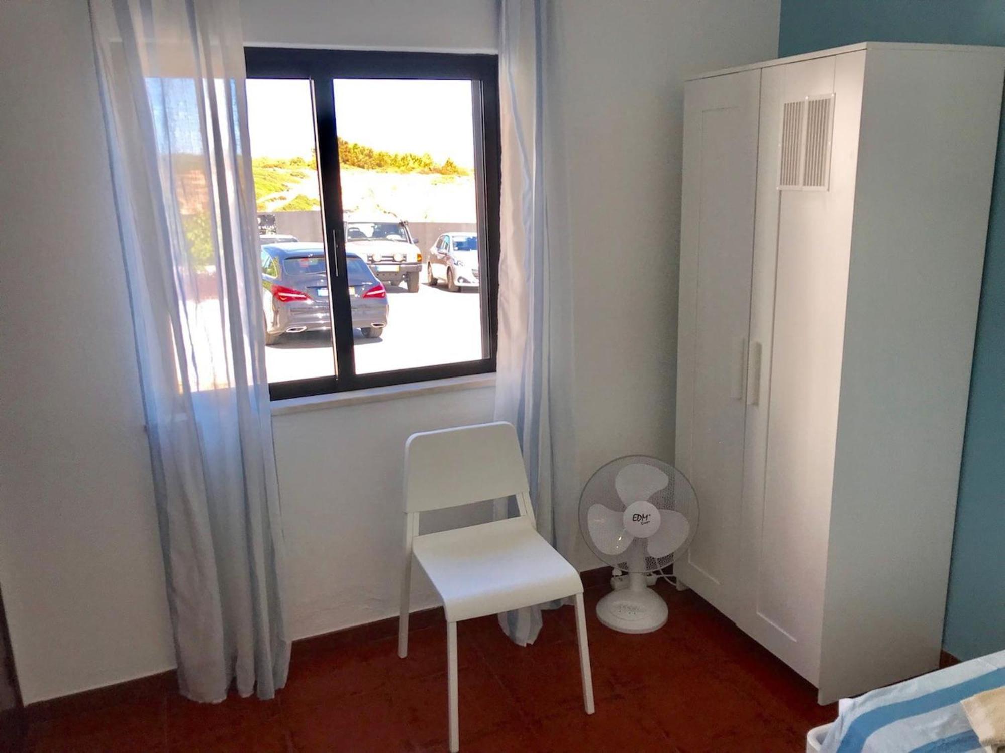 דירות לגואה House Located In Opposite Of Beach! מראה חיצוני תמונה