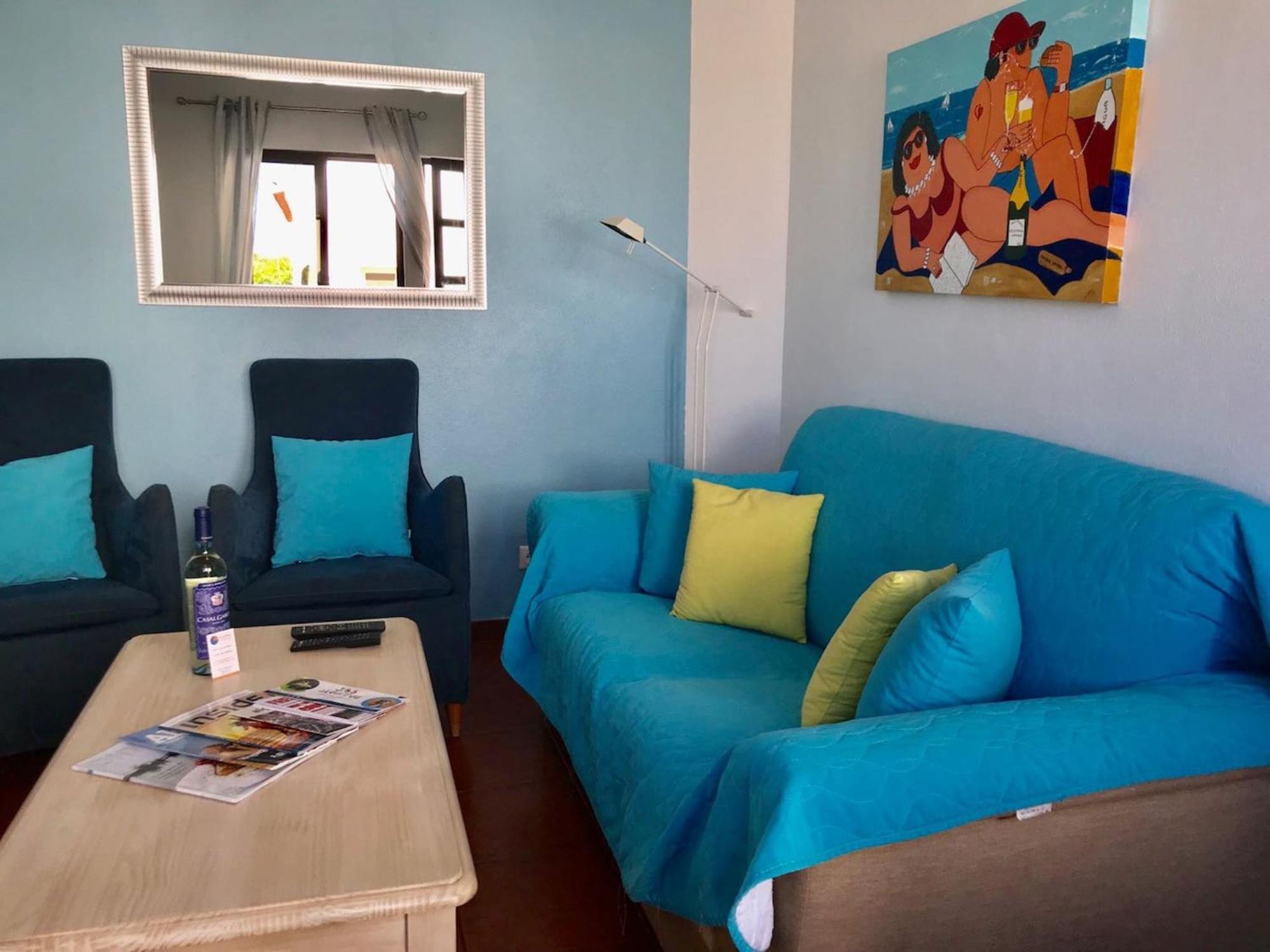 דירות לגואה House Located In Opposite Of Beach! מראה חיצוני תמונה